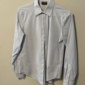4 items for $9
 Mens Van Heusen Dress Shirt Flex Slim Fit